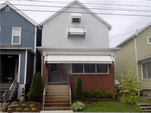421 Longfellow St, Vandergrift, PA 15690 photo 1