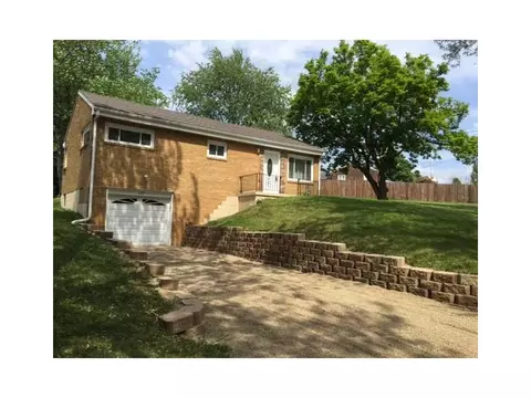259 Forest Dr, Irwin, PA 15642 photo 1