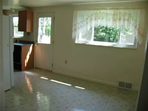 259 Forest Dr, Irwin, PA 15642 photo 6