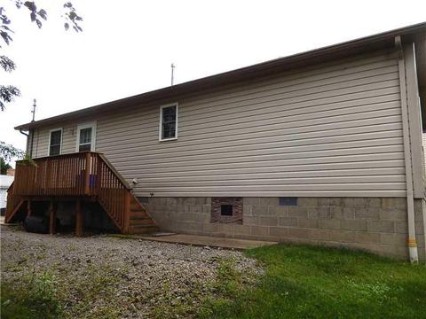 6 Cherry Aly, Monaca, PA 15061 photo 3