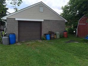 159 Alexander, Strabane, PA 15363 photo 4