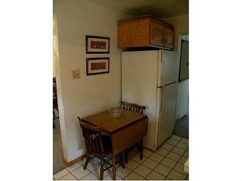 7 E Franklin Ave, Irwin, PA 15642 photo 3