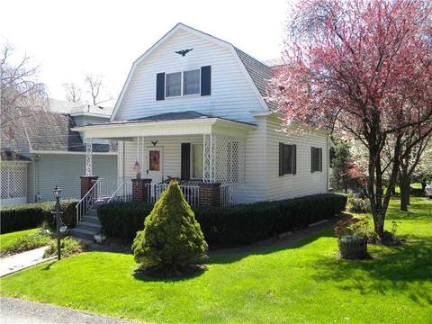 7 E Franklin Ave, Irwin, PA 15642 photo 1