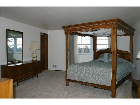 130 Adele Rd, Pittsburgh, PA 15237 photo 12