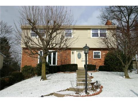 130 Adele Rd, Pittsburgh, PA 15237 photo 1