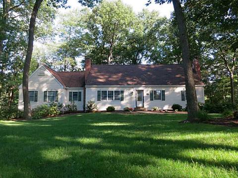 116 Heath Dr, Economy, PA 15005 photo 1