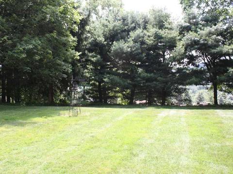 5047 Sequoia Ct, Export, PA 15632 photo 2