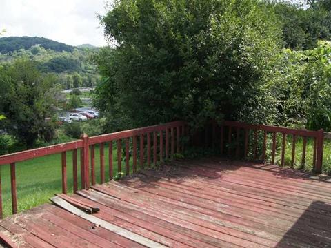 114 Knox, Apollo, PA 15613 photo 23