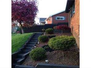 1241 Edith Dr, Irwin, PA 15642 photo 3