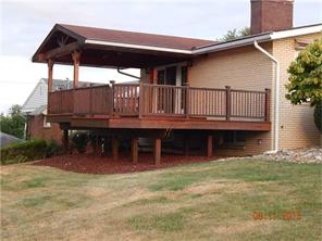 101 Macarthur Rd, Clairton, PA 15025 photo 3
