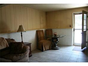 1801 Ivanhoe Dr, Irwin, PA 15642 photo 6