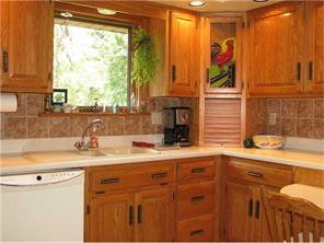14322 Roberta Dr, Irwin, PA 15642 photo 5