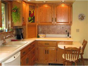 14322 Roberta Dr, Irwin, PA 15642 photo 4