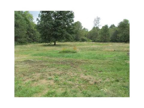 2438 Vanderbilt St, Commodore, PA 15729 photo 14