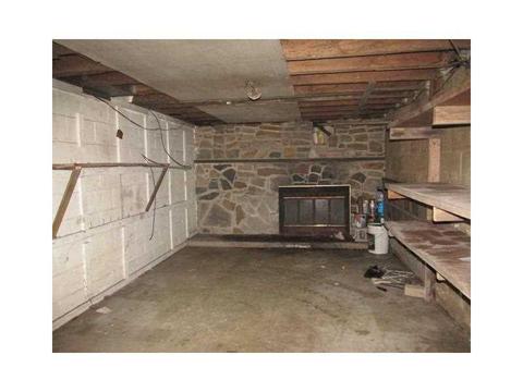 2438 Vanderbilt St, Commodore, PA 15729 photo 13