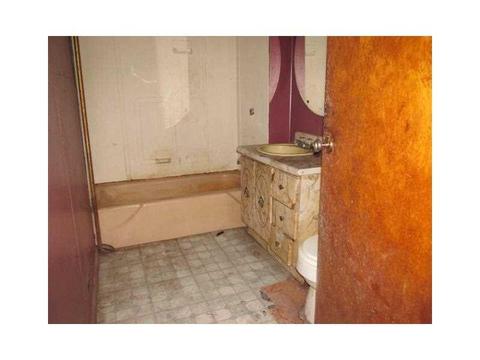 2438 Vanderbilt St, Commodore, PA 15729 photo 12