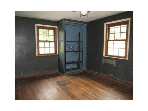 2438 Vanderbilt St, Commodore, PA 15729 photo 11