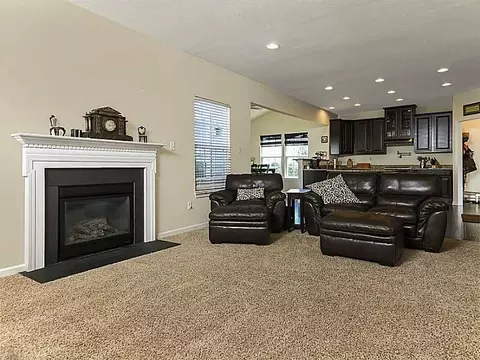 159 Cimarron Dr, Coraopolis, PA 15108 photo 12