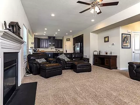 159 Cimarron Dr, Coraopolis, PA 15108 photo 13