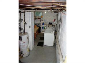 95 E Webster Ave, Irwin, PA 15642 photo 8