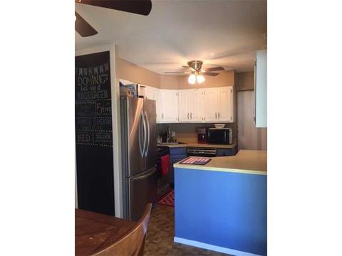 102 Longview Dr, Irwin, PA 15642 photo 2