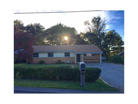 102 Longview Dr, Irwin, PA 15642 photo 1