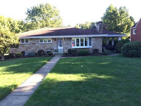 18 E Rdg, Coraopolis, PA 15108 photo 1