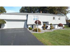 4907 Whippoorwill Dr, Hermitage, PA 16148 photo 1
