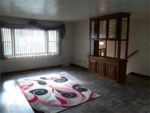3190 Garlow Rd, Irwin, PA 15642 photo 9