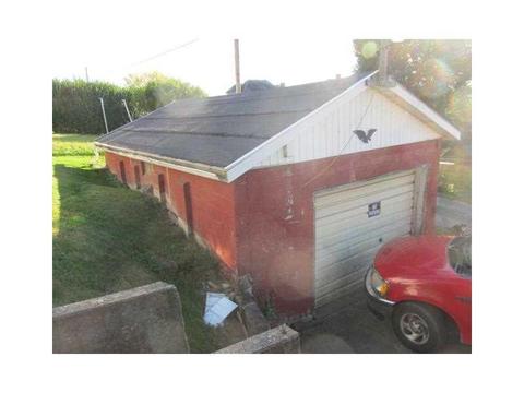 213 Painter St, Everson, PA 15631 photo 14