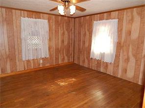 520 First St, Irwin, PA 15642 photo 11