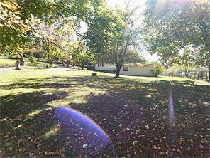 520 First St, Irwin, PA 15642 photo 2
