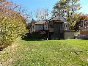 520 First St, Irwin, PA 15642 photo 3