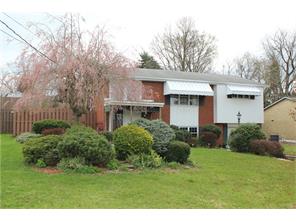 861 Quaker, Irwin, PA 15642 photo 1