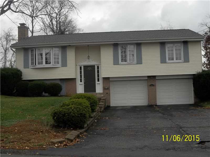 14265 Michael Dr, Irwin, PA 15642 photo 1