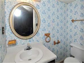 1842 Ivanhoe Dr, Irwin, PA 15642 photo 21