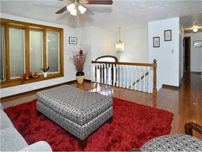 1842 Ivanhoe Dr, Irwin, PA 15642 photo 8