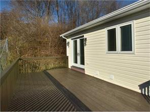 1842 Ivanhoe Dr, Irwin, PA 15642 photo 22