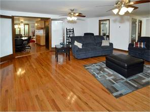 1842 Ivanhoe Dr, Irwin, PA 15642 photo 11
