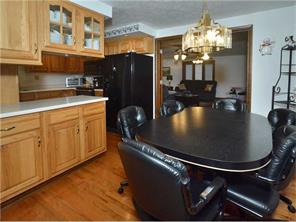 1842 Ivanhoe Dr, Irwin, PA 15642 photo 6