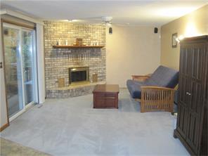 700 Adele, Irwin, PA 15642 photo 11