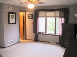700 Adele, Irwin, PA 15642 photo 21