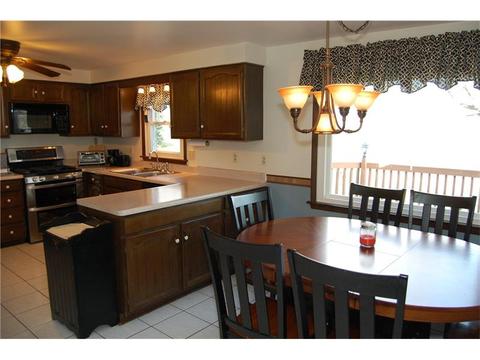 108 Clearview Ct, Irwin, PA 15642 photo 4