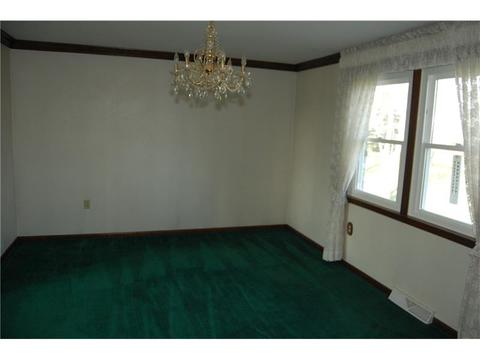 108 Clearview Ct, Irwin, PA 15642 photo 7