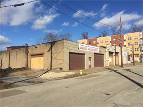 320 Braddock Ave, Braddock, PA 15104 photo 2