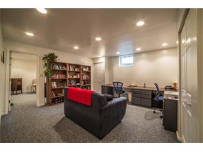 3261 Hawk Dr, Irwin, PA 15642 photo 19