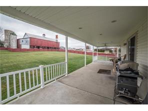 3261 Hawk Dr, Irwin, PA 15642 photo 22
