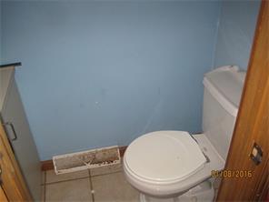 4588 E Willock Rd, Pittsburgh, PA 15227 photo 5