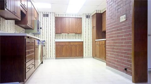 4933 Simmons Cir, Export, PA 15632 photo 7