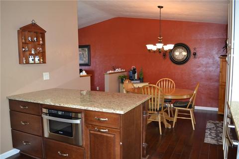 60 Windcrest Dr, Cecil, PA 15321 photo 9